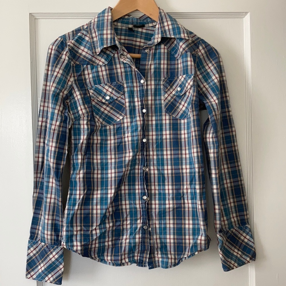 Benetton cowgirl shirt. Snap front size XS